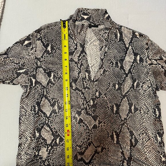 TOM FORD Era Authentic Gucci Python Print Men’s Shirt, Size Large - Picture 4 of 14